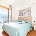 Nido Di Mariangela See-ferienwohnung