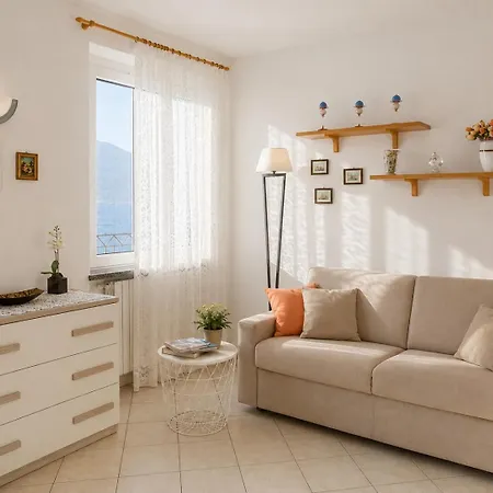 Nido Di Mariangela See-ferienwohnung Appartamento *